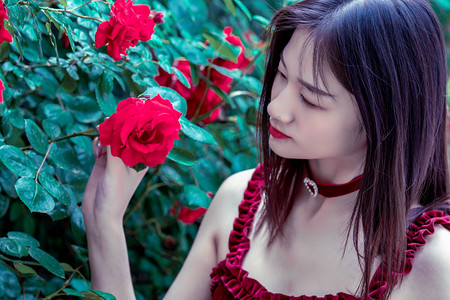 一旅客携带以压缩气体为动力的枪支入境 被海关查获